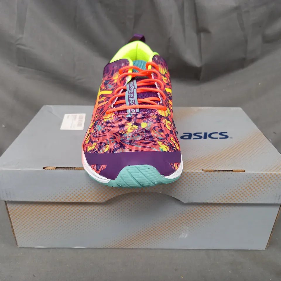 BOXED PAIR OF ASICS GEL-HYPER SHOES IN MULTICOLOUR UK SIZE 9