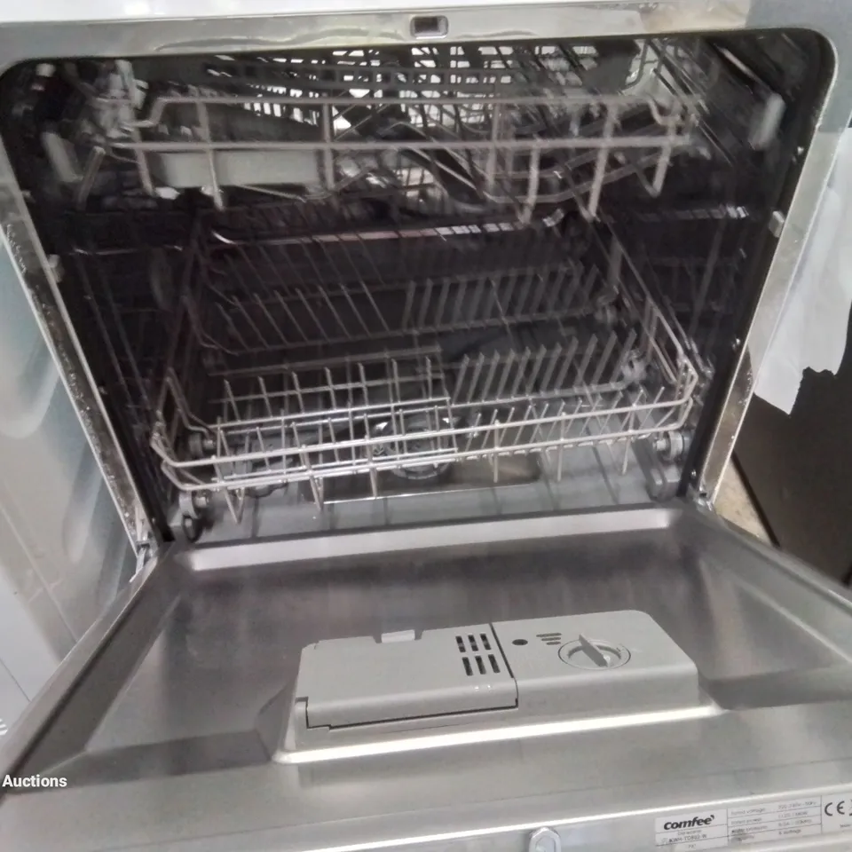 COMFEE' TABLE TOP DISHWASHER TD802 COMPACT DISHWASHER WITH 8 PLACE SETTINGS, 7 PROGRAMMES, LED DISPLAY, DELAY START AND OFF-PEAK WASH FUNCTION - WHITE