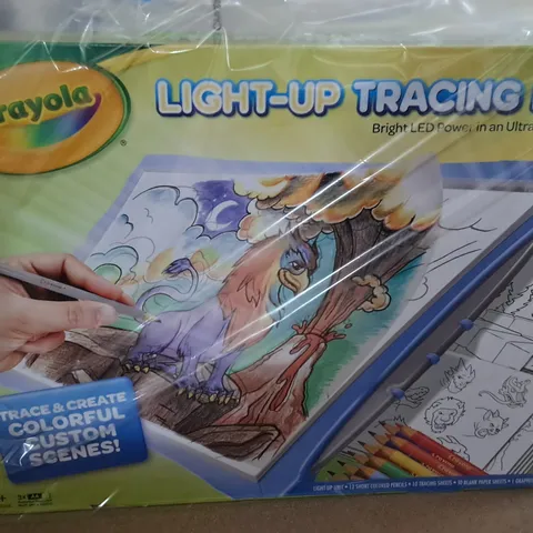 CRAYOLA LIGHT UP TRACING PAD 