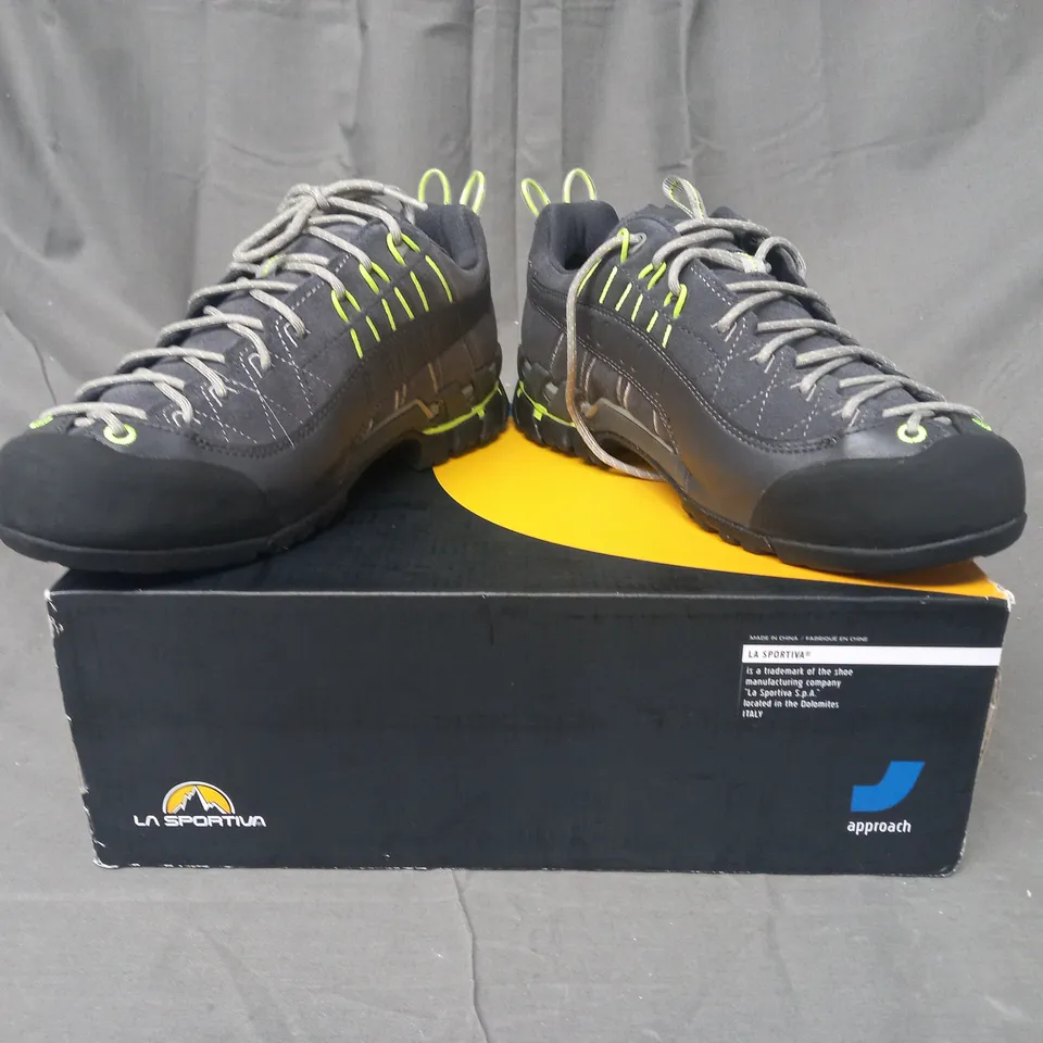 BOXED PAIR OF LA SPORTIVA SHOES IN GREY/NEON GREEN UK SIZE 7.5