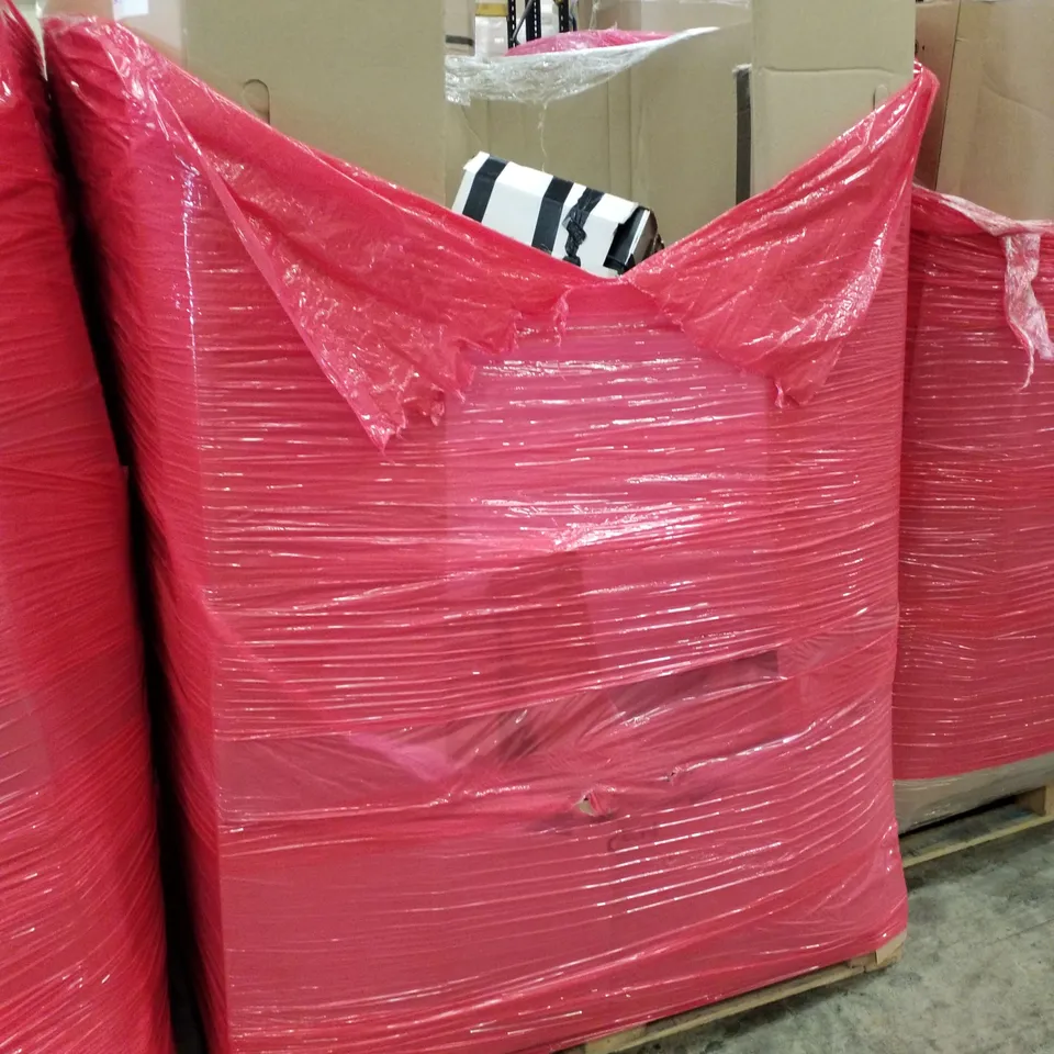 PALLET OF ASSORTED PRODUCTS INCLUDING TOILET SEAT COVER, CEILING FAN, PREMIUM KING AIR BED, ALUMINIUM STEP STOOL