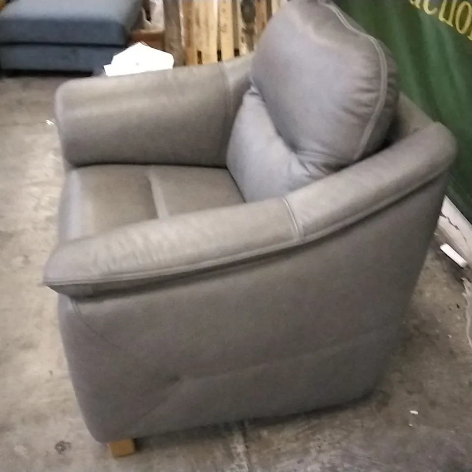 QUALITY BRITISH DESIGNED & MANUFACTURED G PLAN ELEPHANT GREY LEATHER ARMCHAIR