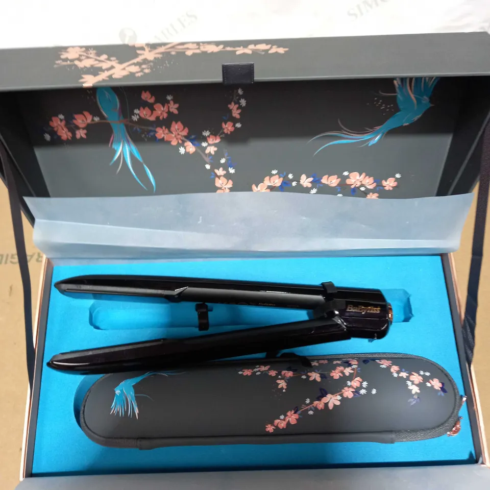 BABYLISS 9000 SERIES HAIR STRAIGHTENERS 