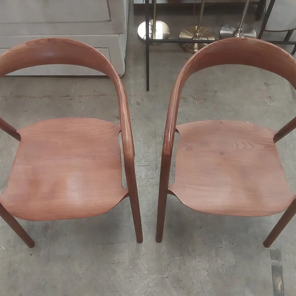 PAIR OF DESIGNER WOODEN DINING CHAIRS