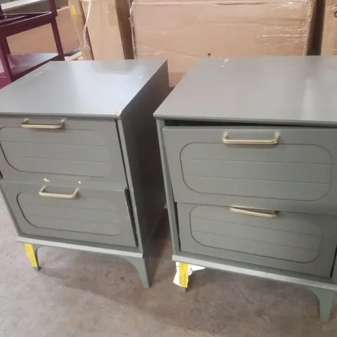 SET OF 2 HARRINGTON 2 DRAWER BEDSIDE TABLES