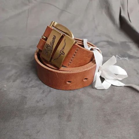 R.M. WILLIAMS LEATHER BELT IN CARAMEL