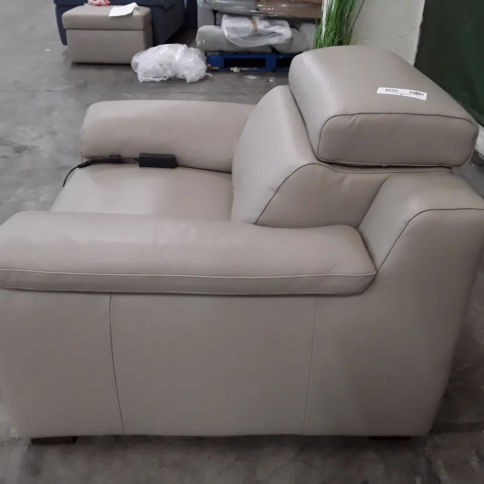 QUALITY ITALIAN DSIGNER RICCARDO ELECTRIC RECLINER CHAIR WITH SMALL ARMS - BEIGE LEATHER