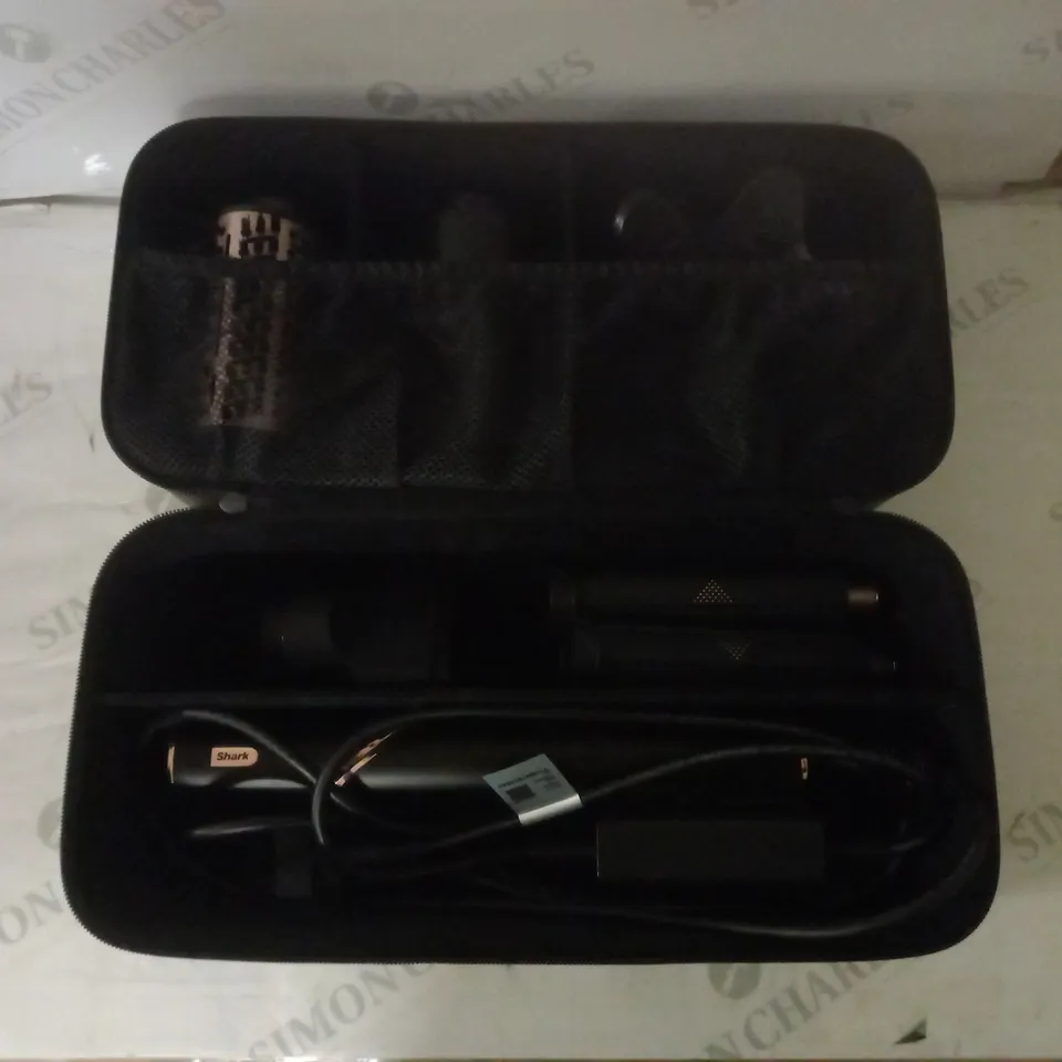 SHARK FLEXSTYLE HAIR STYLER AND DRYER 