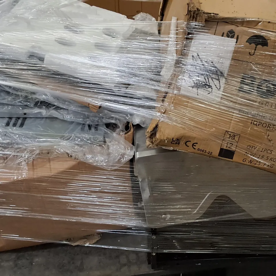 PALLET OF ASSORTED BBQ PARTS