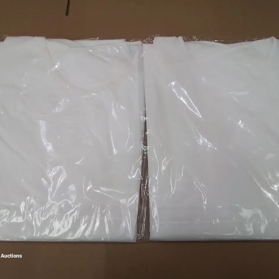 PALLET OF APPROXIMATELY 500 ASSORTED BRAND NEW MEDICAL ITEMS TO INCLUDE - DISPACK REINFORCED SURGICAL GOWNS LARGE - POWDER FREE GLOVES SMALL - ARA-60XL DISPOSABLE GOWNS
