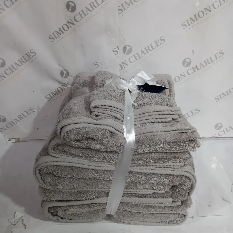 CHRISTY 6 PIECE RENAISSANCE TOWEL BALE IN GREY