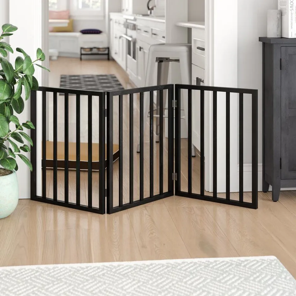 BOXED BOSWICK FREESTANDING PET GATE