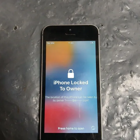 APPLE IPHONE SE (2016) – SILVER – ACTIVATION LOCKED