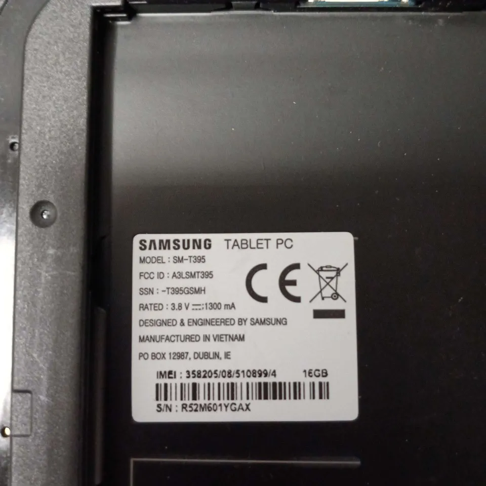 SAMSUNG GALAXY TABLET PC SM-T395 LTE – 8.0IN, CRACKED SCREEN