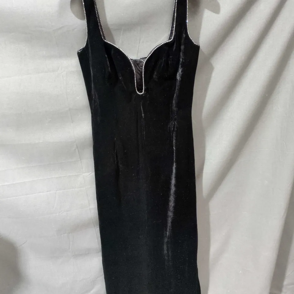 BARDOT VELVET EVENING DRESS, UK 8 – BLACK WITH BEADED TRIM