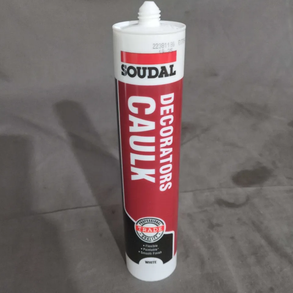 BOX OF APPROXIMATELY 20 ASSORTED HOUSEHOLD ITEMS INCLUDING MERRY CHRISTMAS SIGN , SHOE CABINET AND DECORATORS CAULK