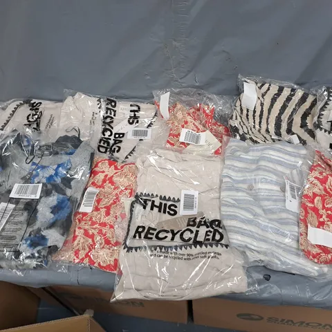 BOX OF APPROXIMATELY 10 ASSORTED BAGGED PIECES OF CLOTHING IN VARIOUS STYLES, SIZES, AND BRANDS