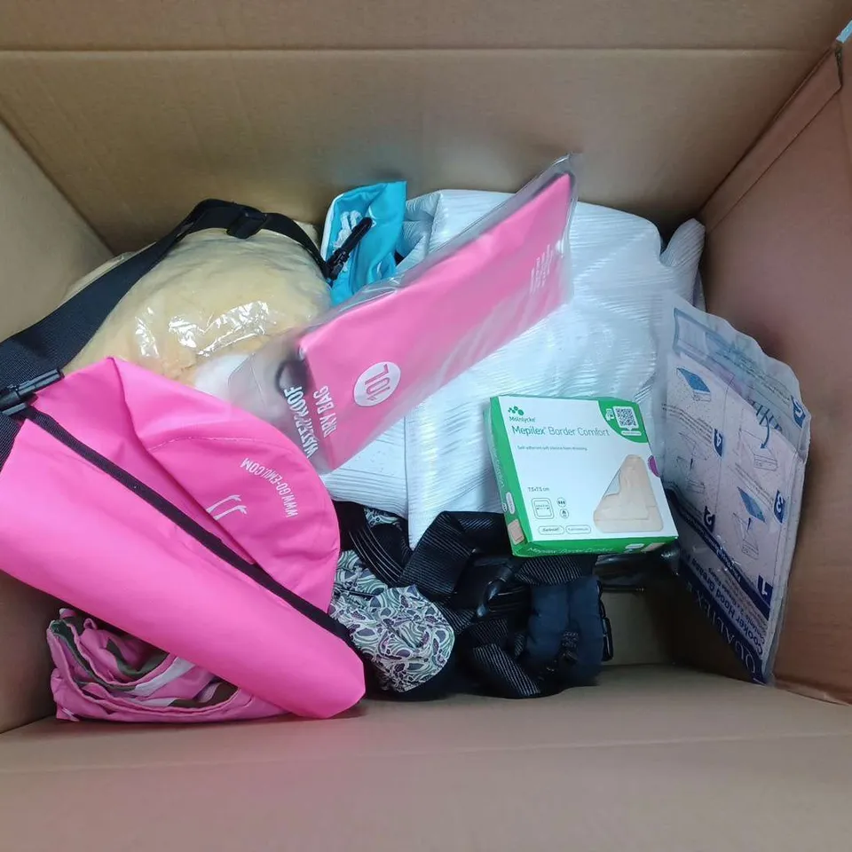 APPROXIMATELY 15 HOUSEHOLD ITEMS TO INCLUDE FACE CLOTHS AND STRIP LIGHTS