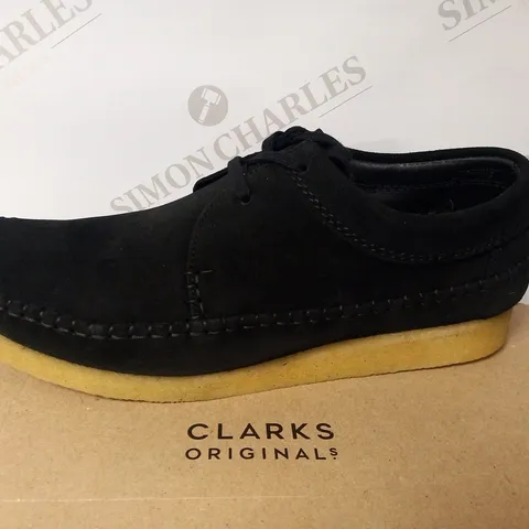 BOXED CLARKS ORIGINALS WEAVER BLACK SUEDE SIZE 9.5