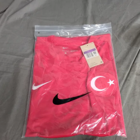 NIKE DRI-FIT TÜRKIYE KIT  – TAG ATTACHED UK 2XL