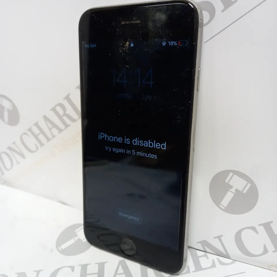 APPLE IPHONE 6 - SILVER 