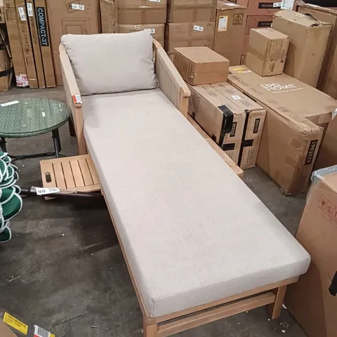 OUTDOOR LOUNGER - BEIGE/NATURAL 
