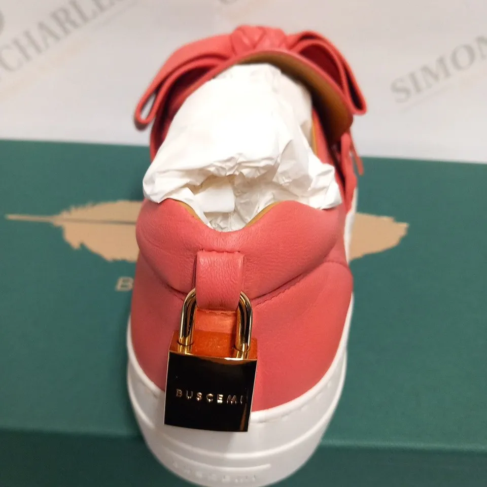 BOXED PAIR OF BUSCEMI BOW FLAT PARMA SIZE 7(37)