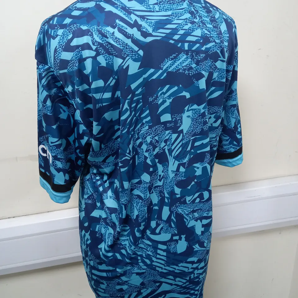 TOTTENHAM HOTSPUR AWAY SHIRT SIZE L