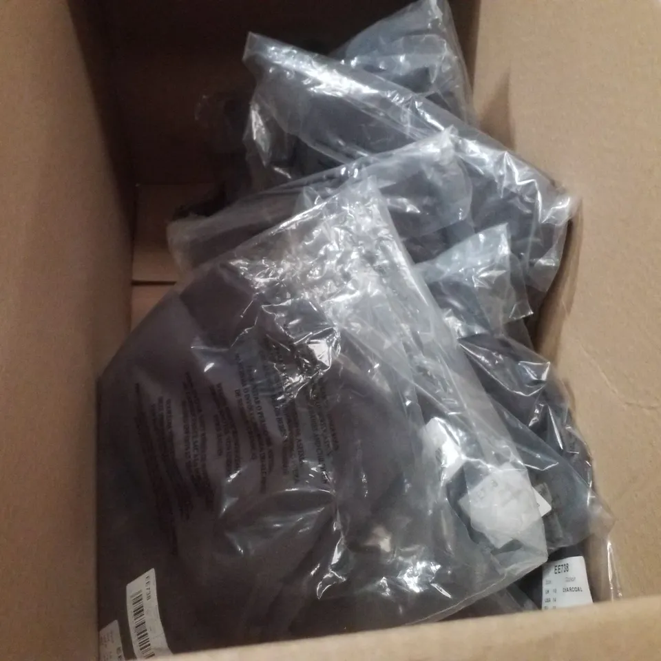BOX CONTAINING APPROXIMATELY 12 BRAND NEW ANTHOLOGY CHARCOAL ATHLEISURE LEGGINGS - SIZE 18