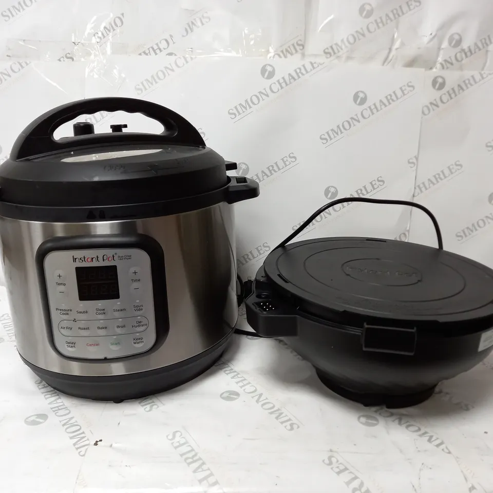 BOXED INSTANT POT PRO CRISP + AIR FRYER