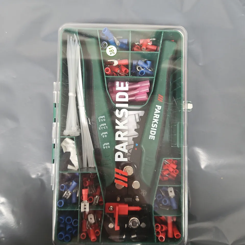 PARKSIDE 38-PIECE TOOL SET IN GREEN PLASTIC CASE