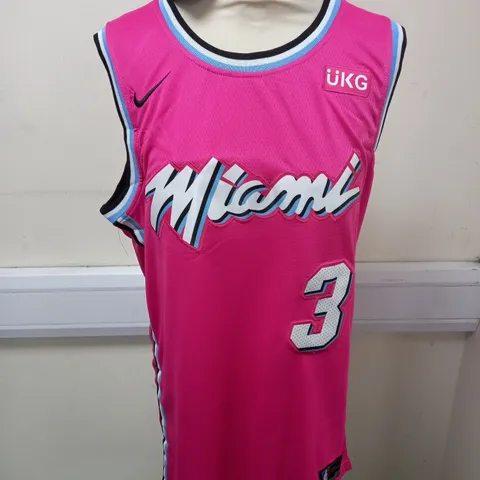 MIAMI BASKETBALL JERSEY WITH 3 WADE ON THE BACK SIZE UNSPECIFIED