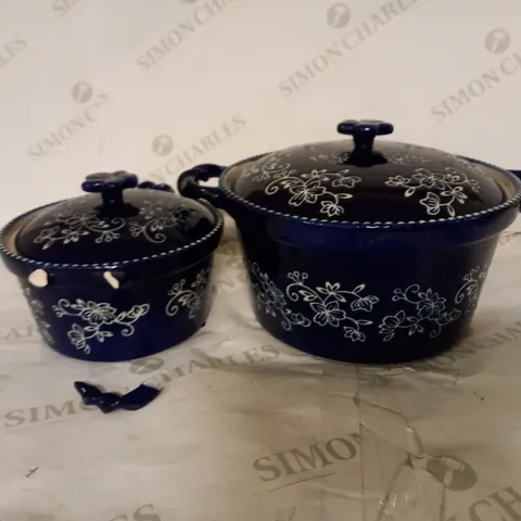 SET OF 2 CASSEROLE DISHES