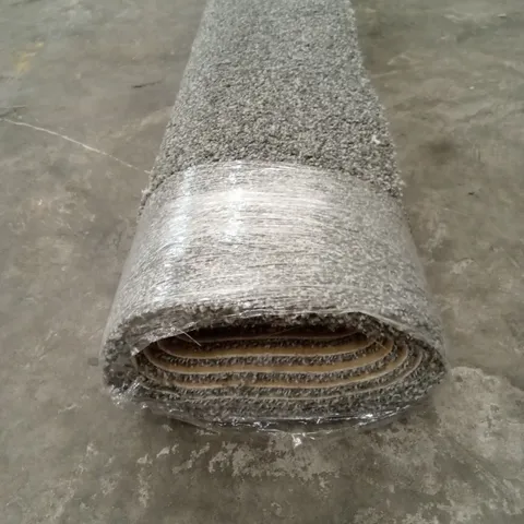 ROLL OF QUALITY GRIFFIN IRON FELL BACK CARPET // APPROX SIZE; 2 x 4m