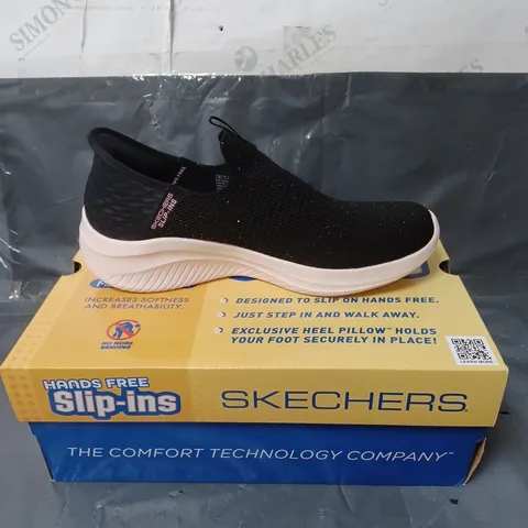 SKECHERS SLIP-INS TRAINERS BLACK GLITTER SIZE 7