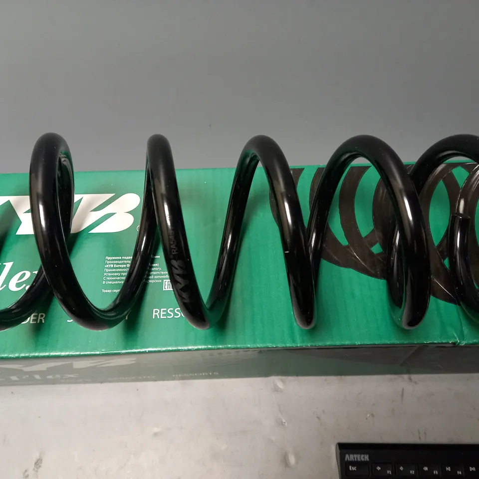 KYB COIL SPRING RA5451 / COLLECTION ONLY