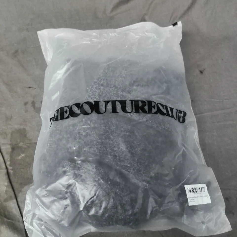 THE COUTURE CLUB MONGRAM EMBLEM FLUFFY KNIT JOGGERS – CHARCOAL – SIZE M