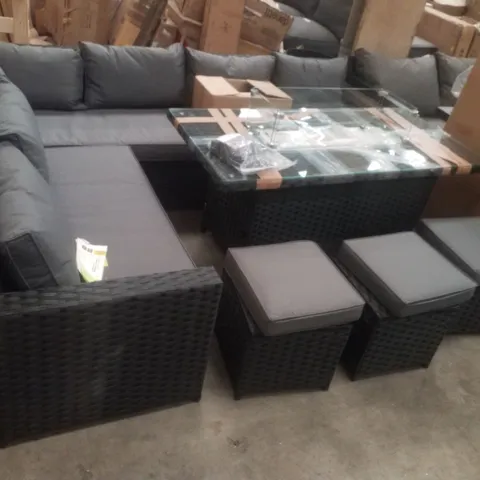 BARCELONA WICKER 9 - PERSON GARDEN LOUNGE SET - BLACK