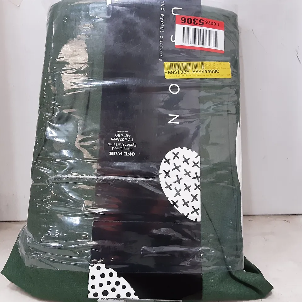 BOXED BONANNO EYELET ROOM DARKENING CURTAINS , 117 X 228CM 