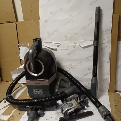 SHARK BAGLESS CYLINDER VACUUM CLEANER