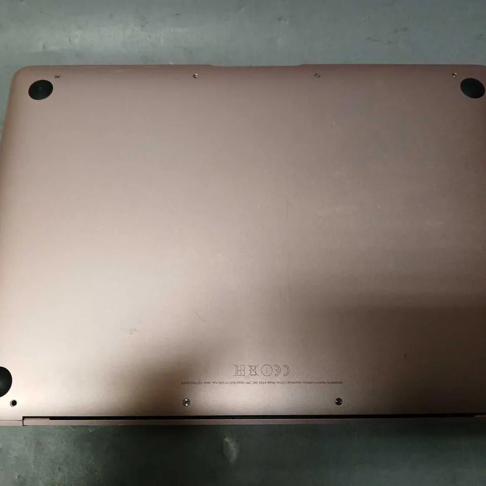 APPLE MACBOOK A1534 2016