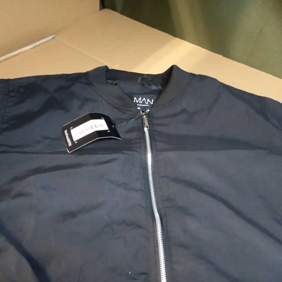 BOOHOO MAN BLACK ZIP THROUGH BOMBER JACKET - XXXXL