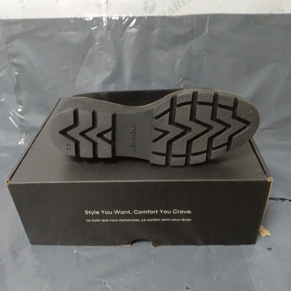 VIONIC SUEDE ANKLE BOOTS BLACK SIZE 6