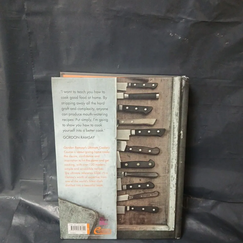 GORDON RAMSAY'S ULTIMATE COOKERY COURSE HARDCOVER