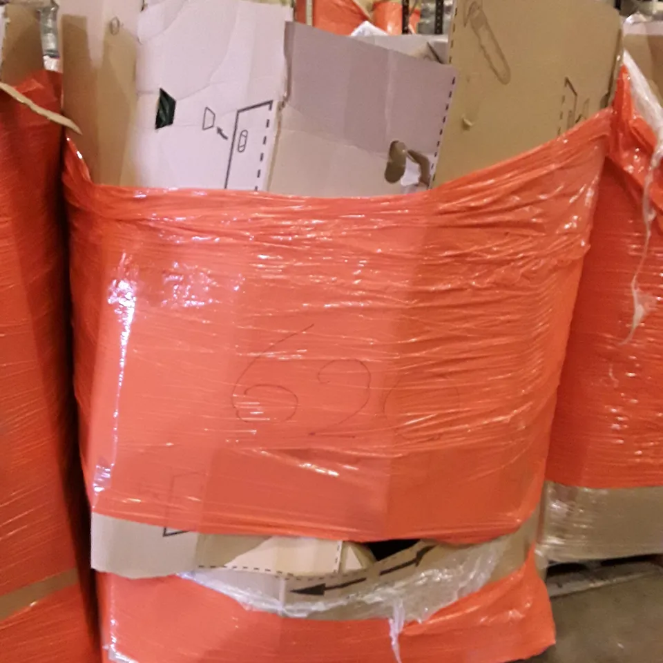 PALLET OF ASSORTED PRODUCTS INCLUDING ROTARY DEHUMIDIFIER, WALL MOUNTED MIRROR, CEILING FAN WITH LIGHT, OLARHIKE LUXURY AIR BED 