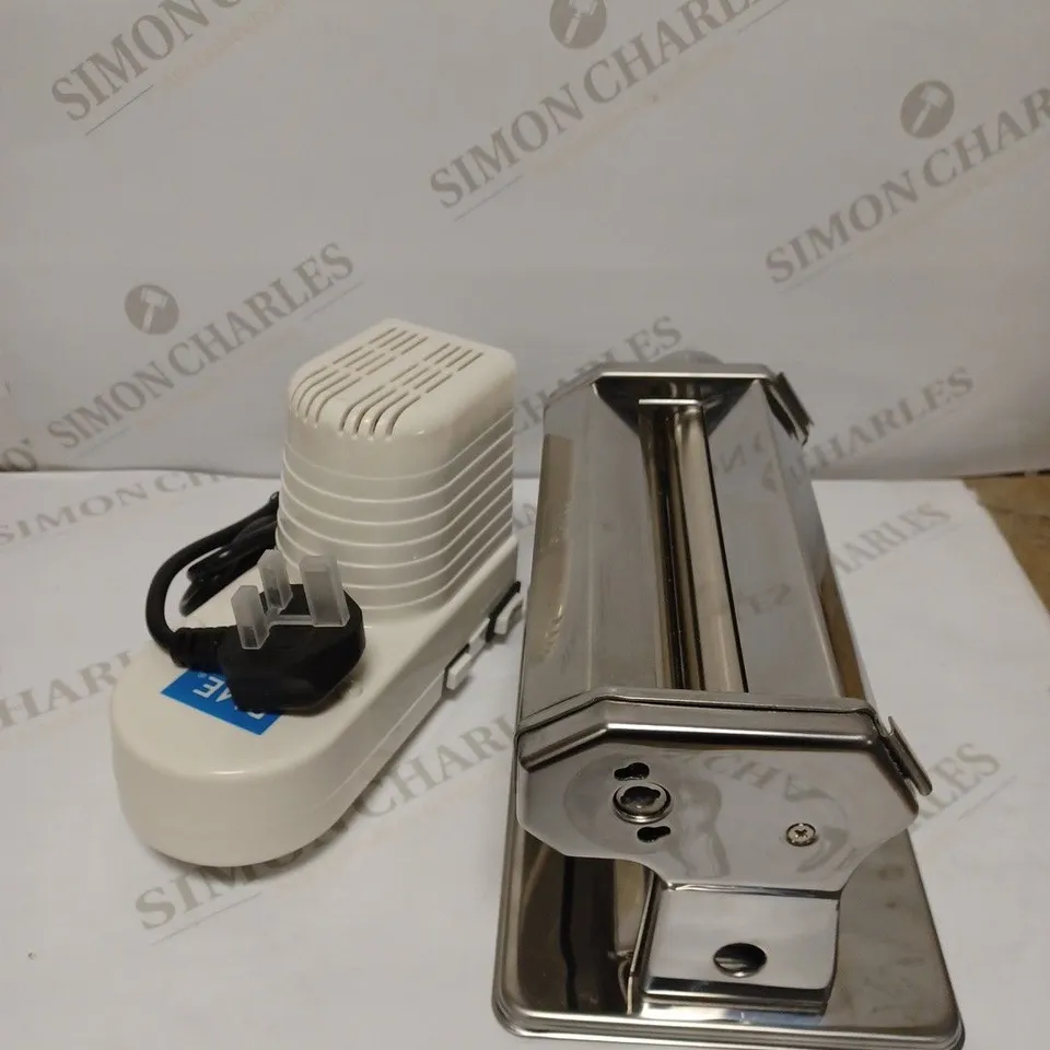 PME ELECTRIC SUGAR CRAFT ROLLER & STRIP CUTTER