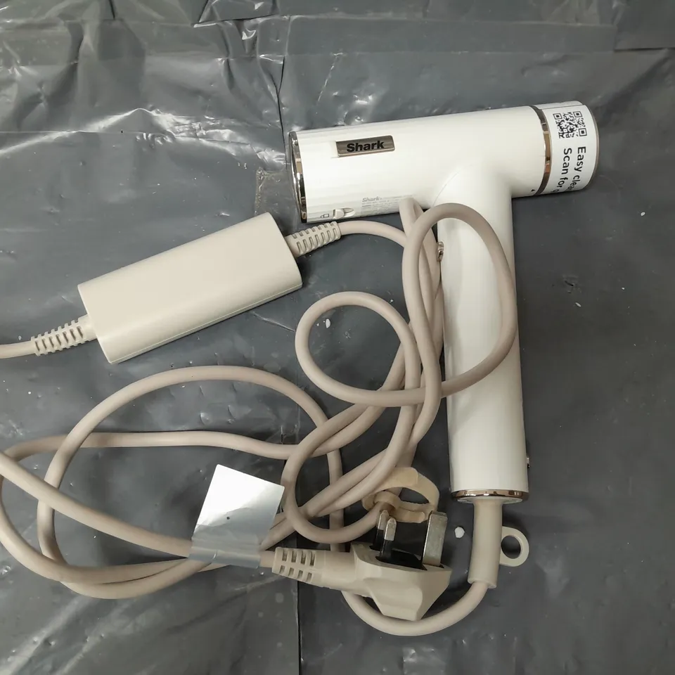 SHARK HD300UK HAIR DRYER