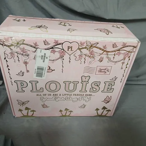 PLOUISE ALL OF US ARE A LITTLE FRAGILE BABE SPREAD YOUR WINGS AND FLY SEALED GIFT SET