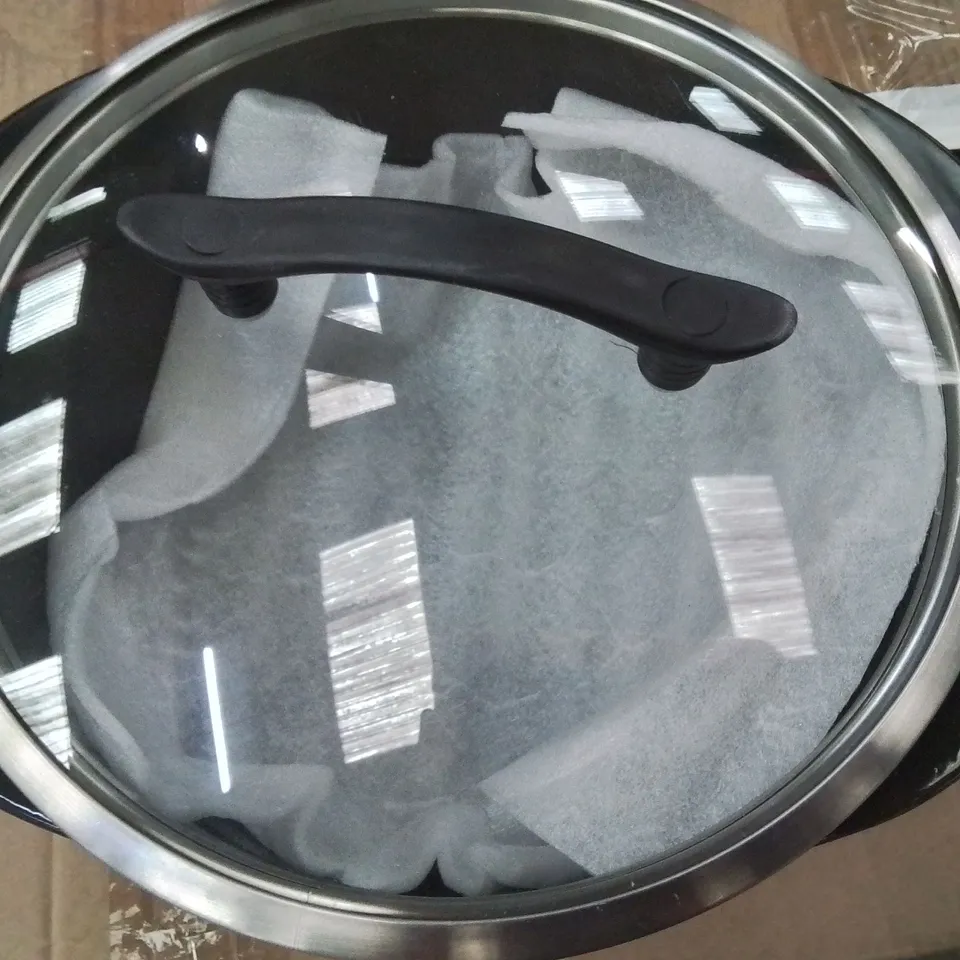 BOX TO CONTAIN APPROXIMATELY 8 COOKING POTS