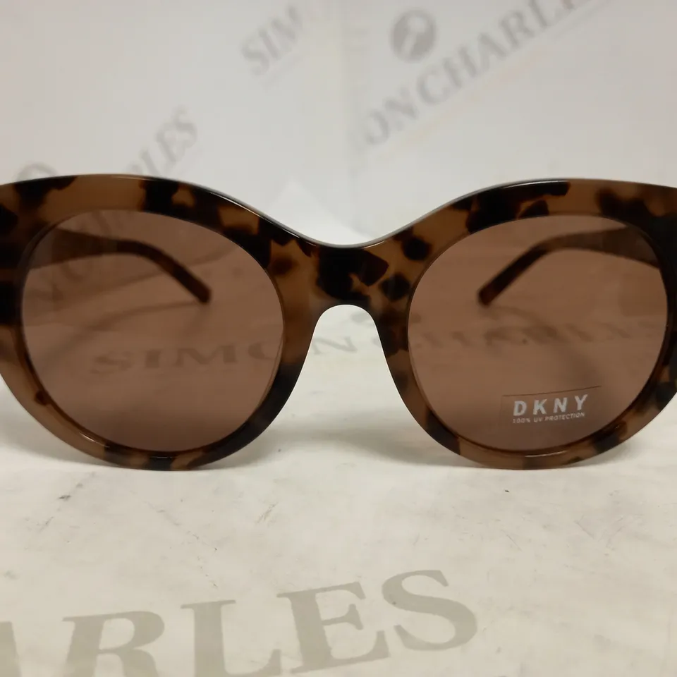 DKNY MINK TORTOISE SUNGLASSES RRP £95